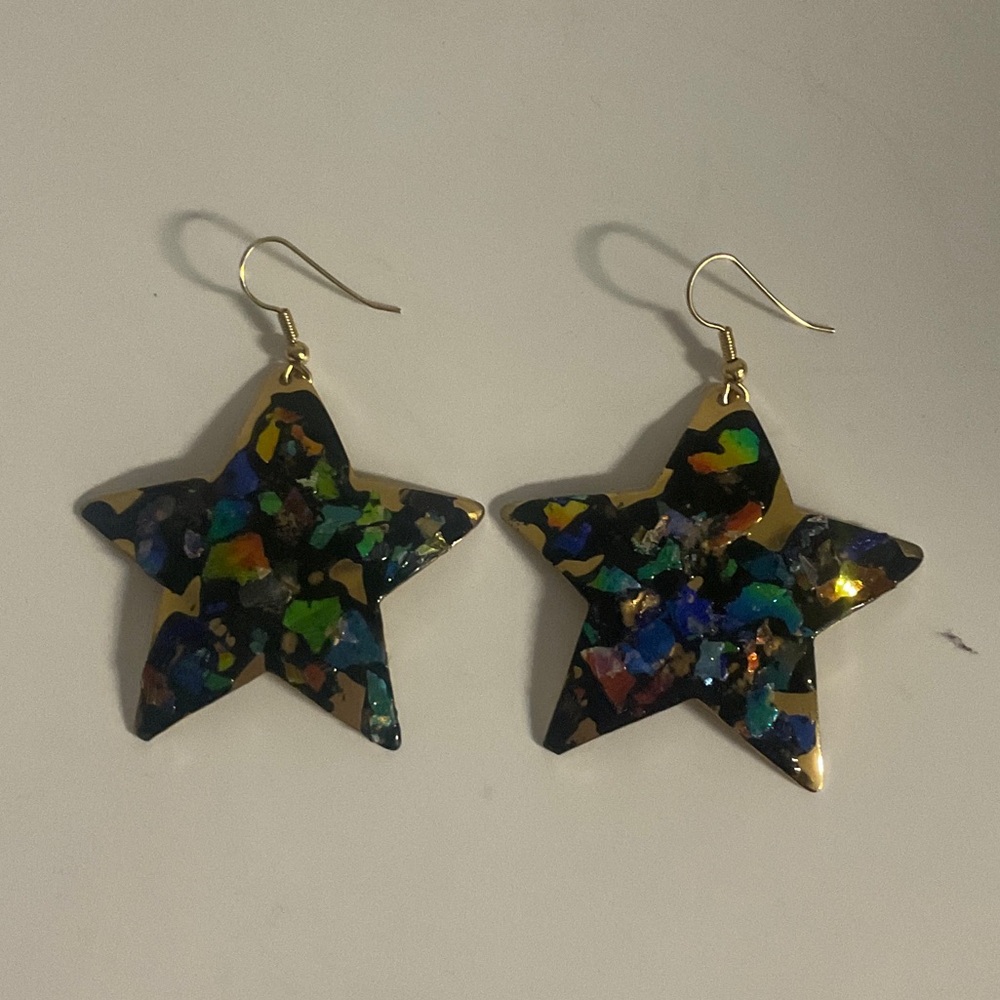 Fashion Jewelry Black Star Earrings with Multicolor Shard Inlay